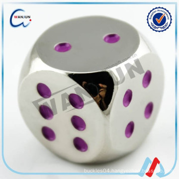 Refined wholesale plating metal colored dice with custom logo